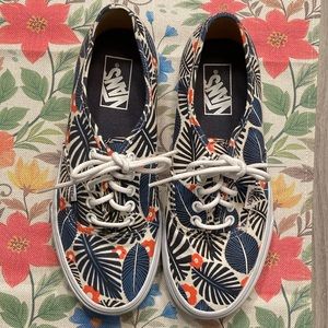 EUC VANS. Size 8 W/ 6.5 M.